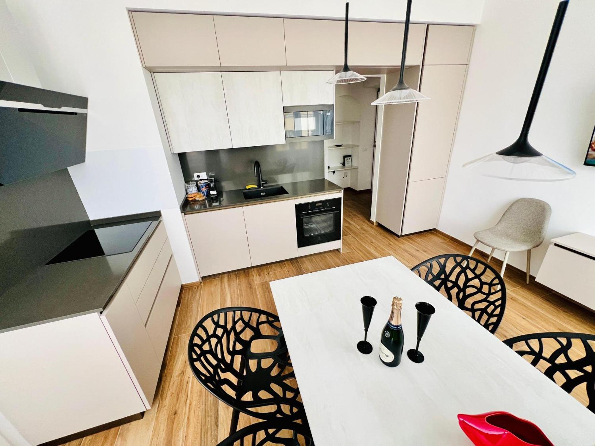 Lp San Giovanni Apartment *